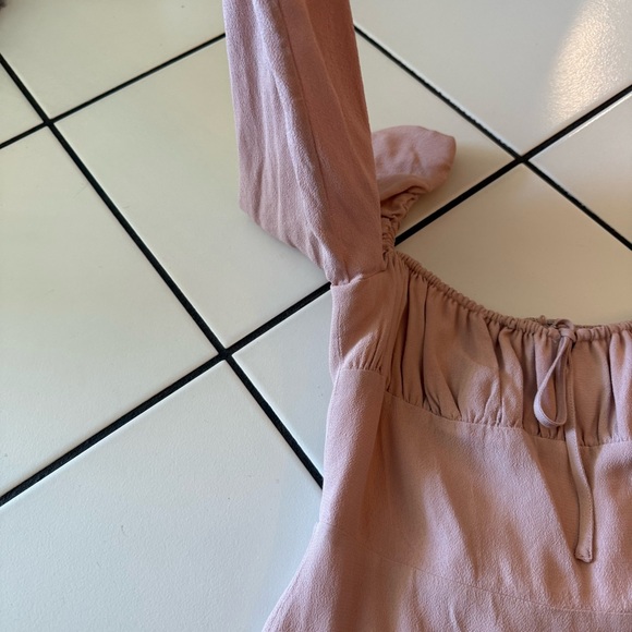 Aritizia Sunday Best Long Sleeve Dress - Picture 4 of 6